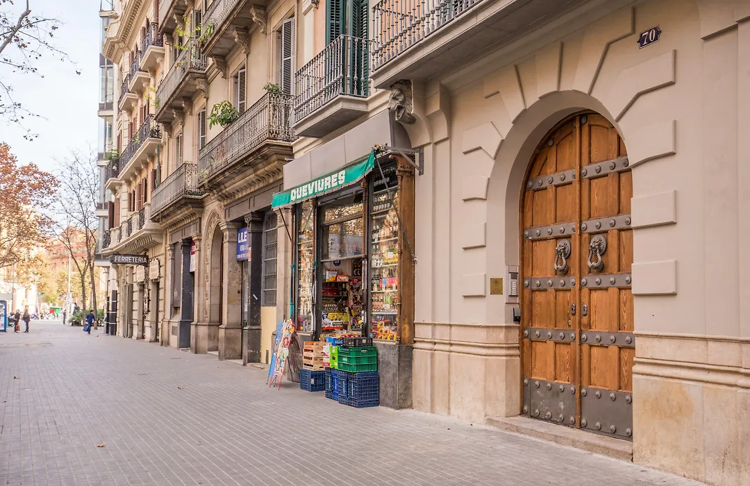 We Boutique Hotel Barcelona-1